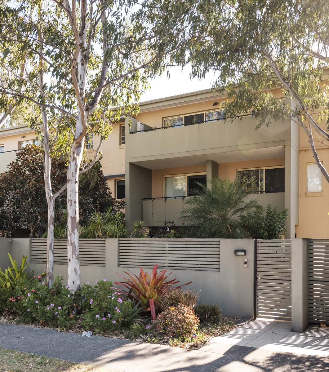 Apartments and established landscaping at 27–29 Rhodes Street, Hillsdale